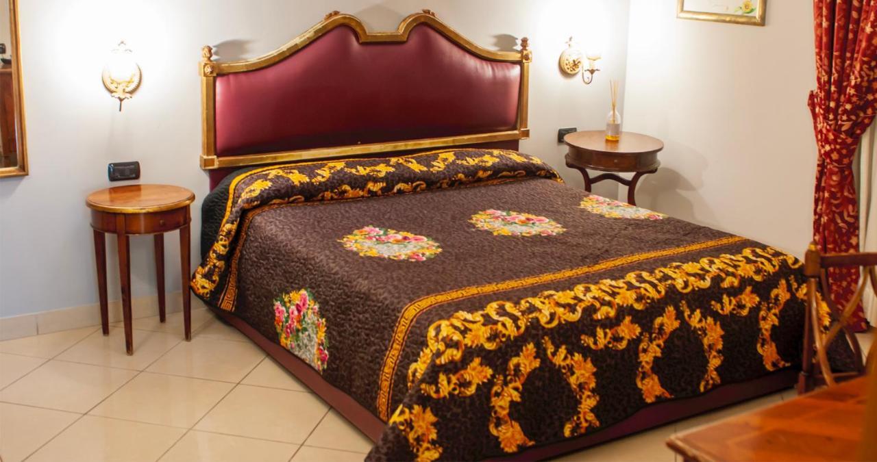 Hotel Serena Неаполь Экстерьер фото